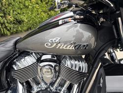 2024 Indian ROADMASTER CLASSIC Metalic Black