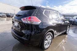 2014 Nissan
                X-TRAIL ST-L