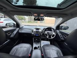 2011 Hyundai ix35 Highlander LM MY11 AWD Phantom Black