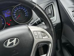 2011 Hyundai ix35 Highlander LM MY11 AWD Phantom Black