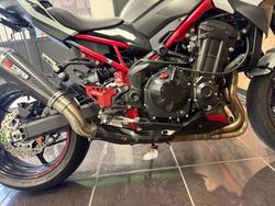 2022 Kawasaki Z900 SUPERNAKED WHITE