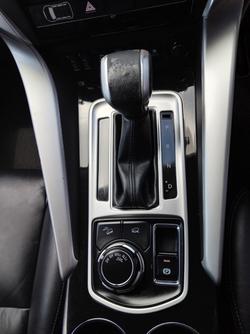 2016 Mitsubishi Pajero Sport Exceed