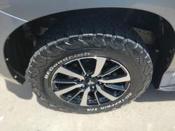 2016 Mitsubishi Pajero Sport Exceed