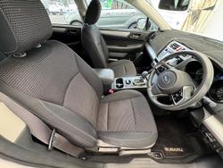 2019 Subaru
Outback 2.5i