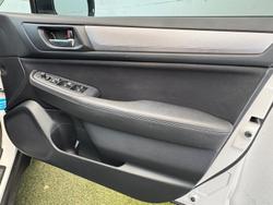 2019 Subaru
Outback 2.5i