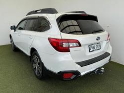 2019 Subaru
Outback 2.5i