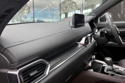 2025 Mazda CX-5 G25 Akera