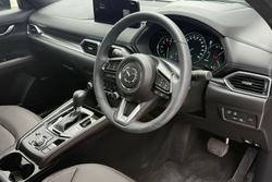 2025 Mazda CX-5 G25 Akera