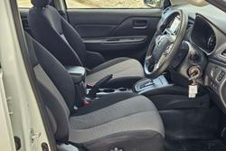 2021 Mitsubishi Triton GLX