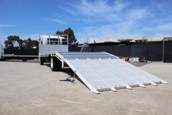 2017 Isuzu F Series FSR140/120-260 WHITE