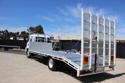 2017 Isuzu F Series FSR140/120-260 WHITE