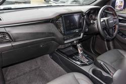 2022 Isuzu
D-MAX X-TERRAIN