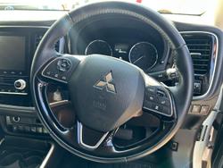2020 Mitsubishi Outlander LS ZL MY21 AWD White