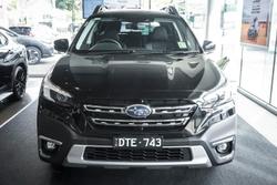 2025 Subaru
Outback AWD Premium Special Edition