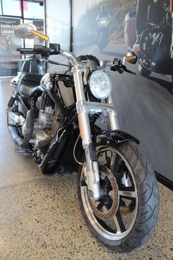 2013 Harley-davidson VRSCF MUSCLE BLACK