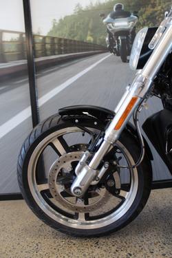 2013 Harley-davidson VRSCF MUSCLE BLACK