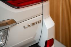 2015 Lexus LX570 5.7 L Petrol Automatic Wagon