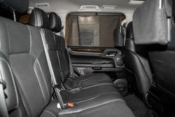 2015 Lexus LX570 5.7 L Petrol Automatic Wagon