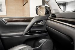 2015 Lexus LX570 5.7 L Petrol Automatic Wagon