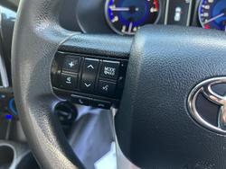 2019 Toyota Hilux SR