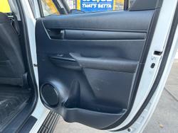 2019 Toyota Hilux SR