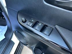 2019 Toyota Hilux SR