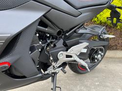 2025 CFMOTO 2025 CF MOTO 450CC 450SR-S JET BLACK