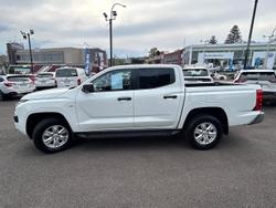 2024 Mitsubishi
Triton GLX+