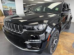 2023 Jeep Grand Cherokee Summit Reserve 4xe