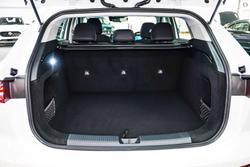 2025 MG HS Super Hybrid Excite AS33P MY25 Pearl White