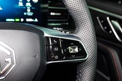 2025 MG HS Super Hybrid Excite AS33P MY25 Pearl White