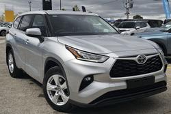 2022 Toyota
                Kluger GX