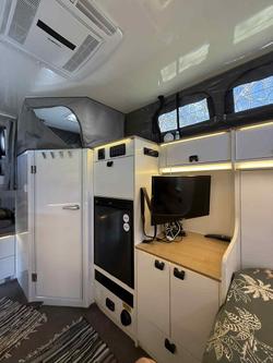 2024 Arctic Campers Frost 15 Bunk