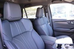 2025 Isuzu MU-X LS-T