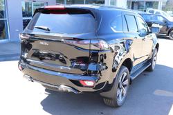 2025 Isuzu MU-X LS-T