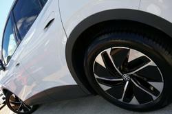 2025 Volkswagen ID.4 Pro