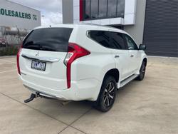 2016 Mitsubishi Pajero Sport Exceed QE MY16 4X4 Dual Range White