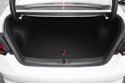 2024 MG MG5 Vibe MY24 Dover White