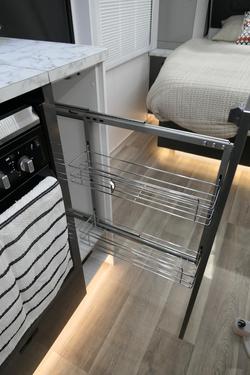 2025 Nikola Caravans Nik Klp 21'6'' 2 Bunk