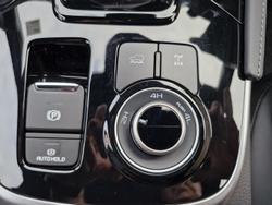 2025 Isuzu MU-X X-TERRAIN