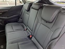 2025 Subaru Outback AWD Touring