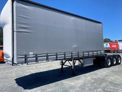 2017 Barker 12 Pallet Straight Deck Curtainsider A Trailer