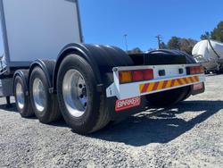 2017 Barker 12 Pallet Straight Deck Curtainsider A Trailer