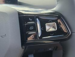 2024 MG MG4 Long Range 77 180kW MEH32 MY24 Volcano Orange