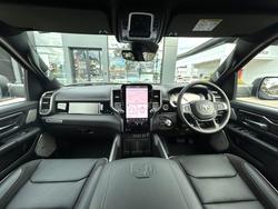 2025 RAM 1500 Laramie Sport RamBox