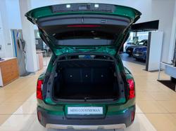 2024 MINI Countryman SE Favoured