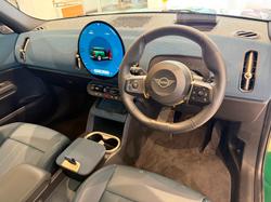 2024 MINI Countryman SE Favoured