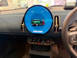 2024 MINI Countryman SE Favoured