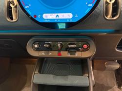 2024 MINI Countryman SE Favoured