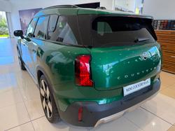 2024 MINI Countryman SE Favoured